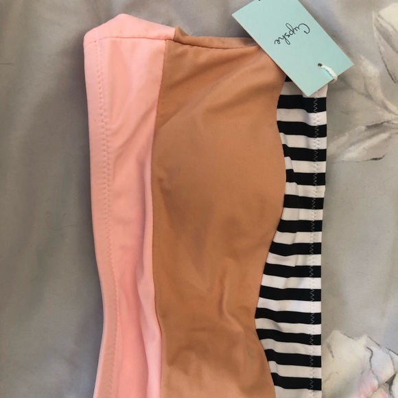 Cupshe black and white stripe strapless bikini set - Picture 4 of 4